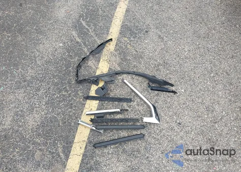 2020 Chevrolet Equinox Fwd 2Fl from USA, damaged, VIN 2GNAXJEV4L6114192